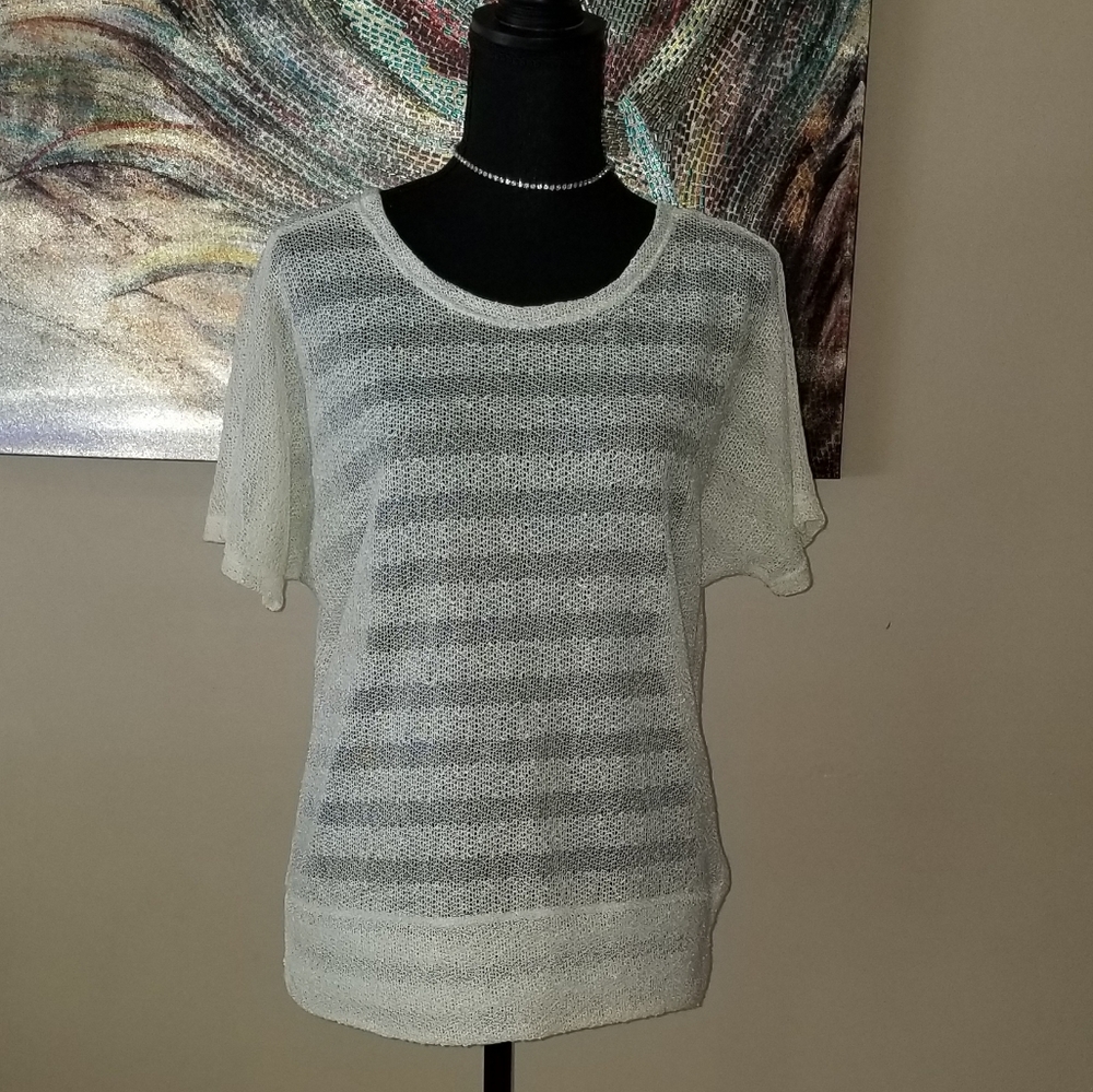 Cherry Krave Blouse Women's L Cream Short Sleeves Sheer V-Neck Back